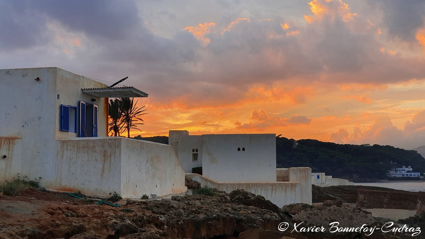 Tipaza - Coucher de Soleil
Mots-clés: Algérie Douar Hadid DZA geo:lat=36.59393757 geo:lon=2.48132765 geotagged Tipasa Tipaza DZ sunset Mer Complexe touristique CET