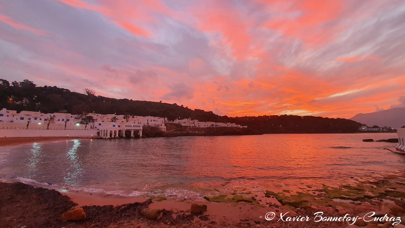 Tipaza - Coucher de Soleil
Mots-clés: Algérie Douar Hadid DZA geo:lat=36.59286082 geo:lon=2.47875273 geotagged Tipasa Tipaza DZ sunset Mer Complexe touristique CET