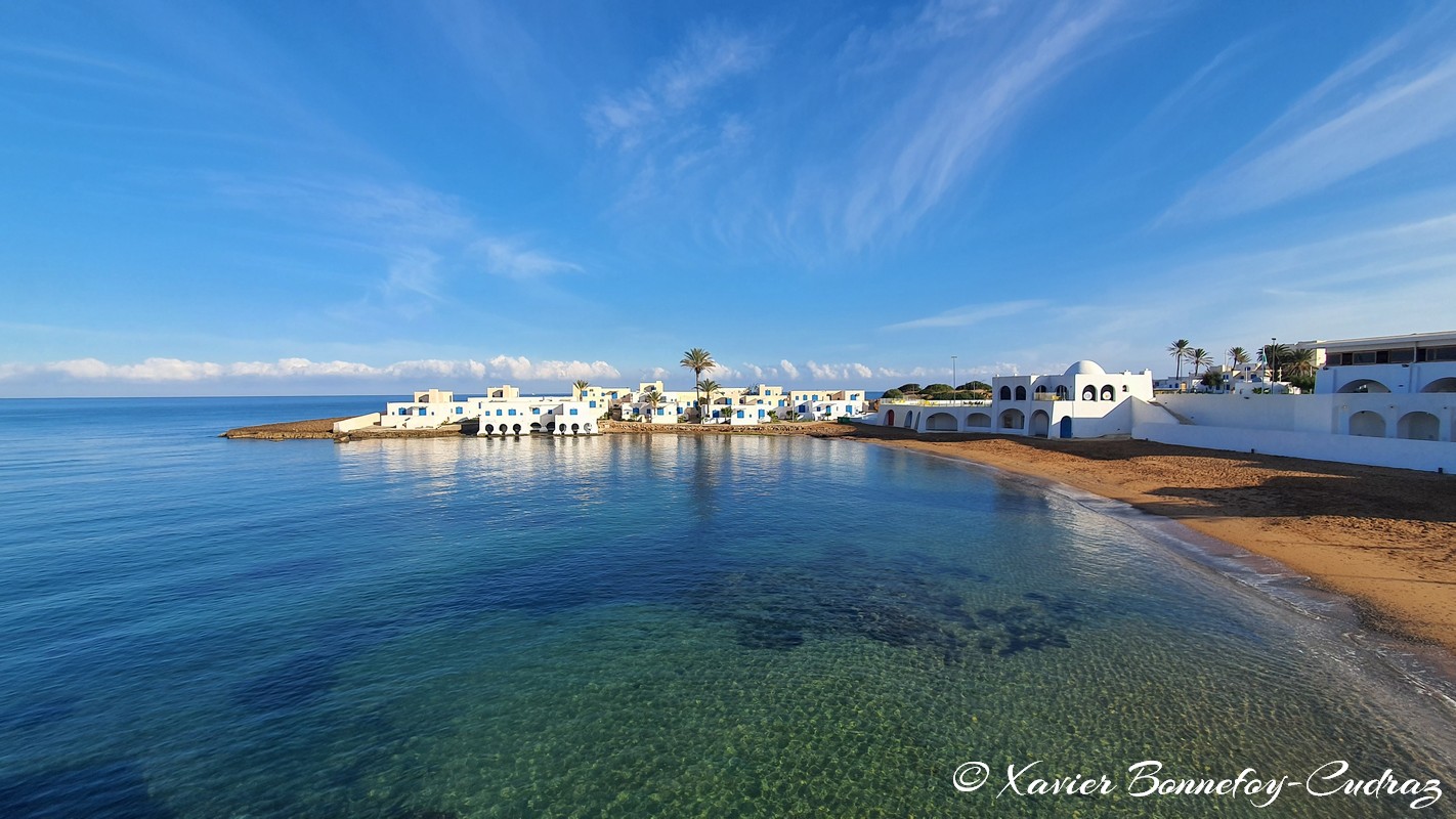 Tipaza - Complexe touristique CET
Mots-clés: Algérie Cite Nouvelle DZA geo:lat=36.59197141 geo:lon=2.47824311 geotagged Tipasa Tipaza DZ Complexe touristique CET Mer