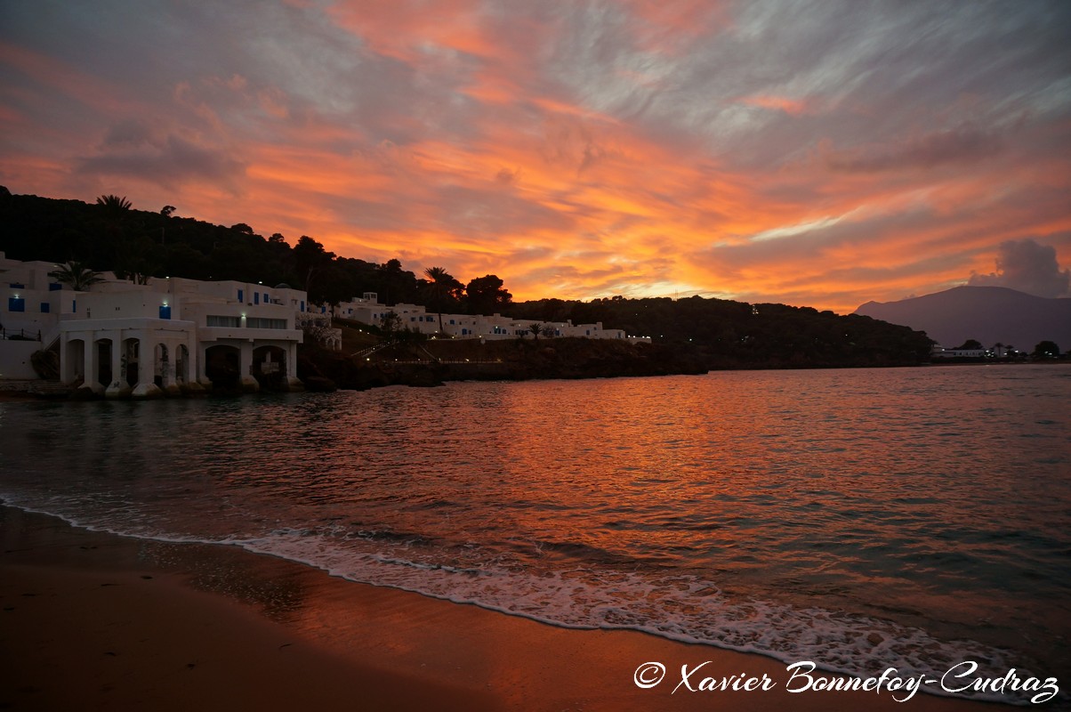 Tipaza - Coucher de Soleil
Mots-clés: Algérie Bekheira DZA geo:lat=36.59288020 geo:lon=2.47861326 geotagged Tipasa Tipaza DZ sunset Mer Complexe touristique CET