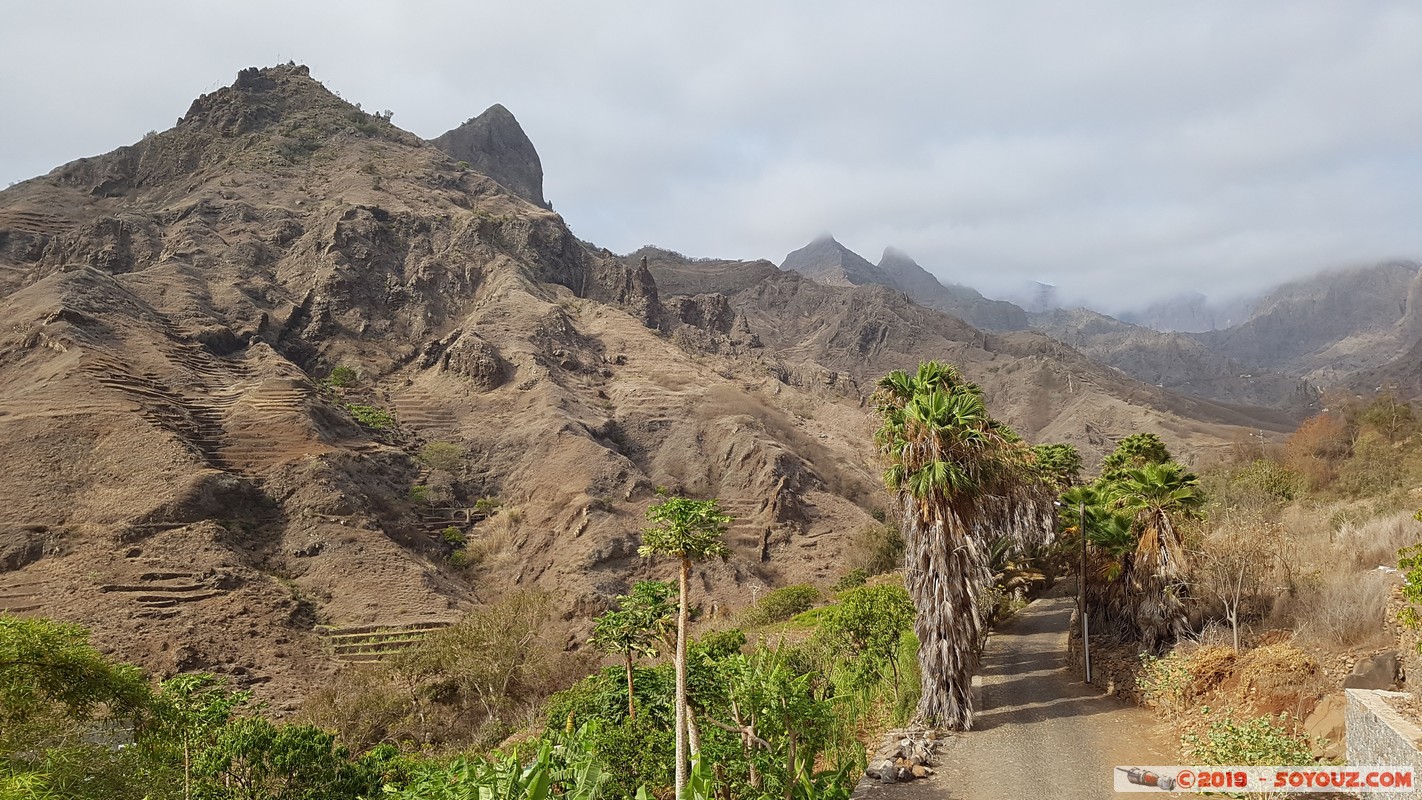 Santo Antao - Boca de Coruja
Mots-clés: Santo Antao Boca de Coruja Montagne