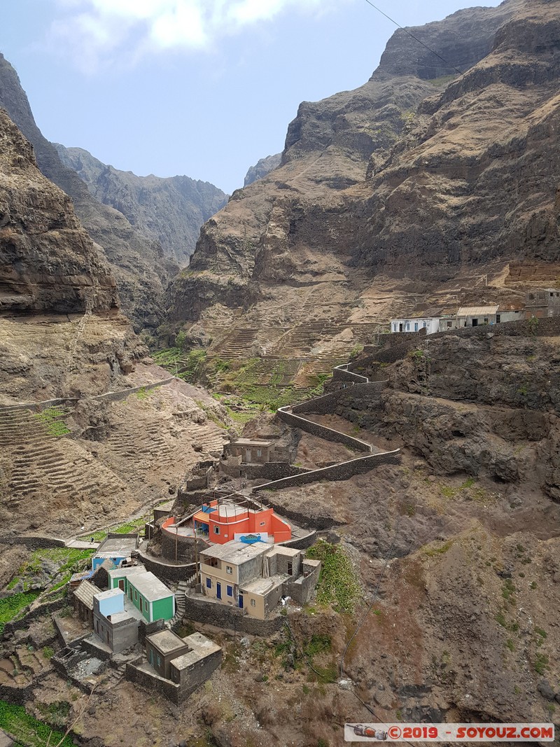 Santo Antao - Corvo
Mots-clés: Santo Antao Caminhada Cruzinas - Ponta do Sol Montagne Corvo