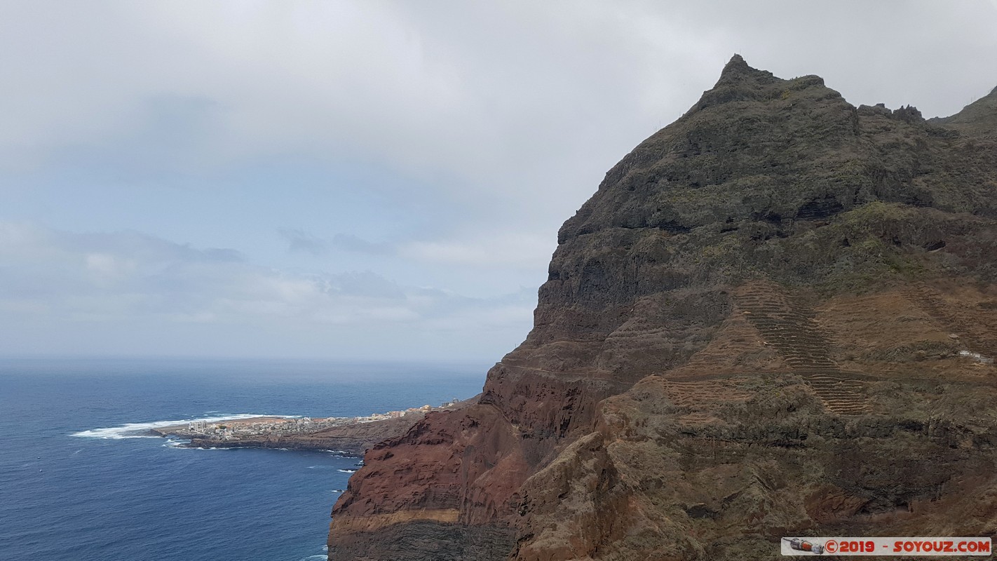 Santo Antao - Caminhada Cruzinas - Ponta do Sol
Mots-clés: Santo Antao Caminhada Cruzinas - Ponta do Sol Montagne Mer Ponta do Sol