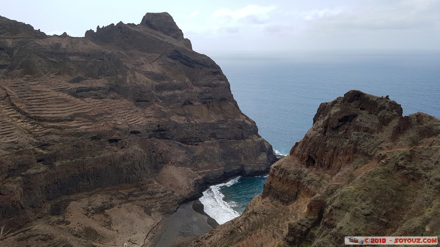 Santo Antao - Caminhada Cruzinas - Ponta do Sol
Mots-clés: Santo Antao Caminhada Cruzinas - Ponta do Sol Montagne Mer