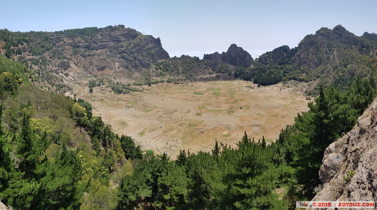 Santo Antao - Cova de Paul
Mots-clés: Santo Antao Cova de Paul Montagne