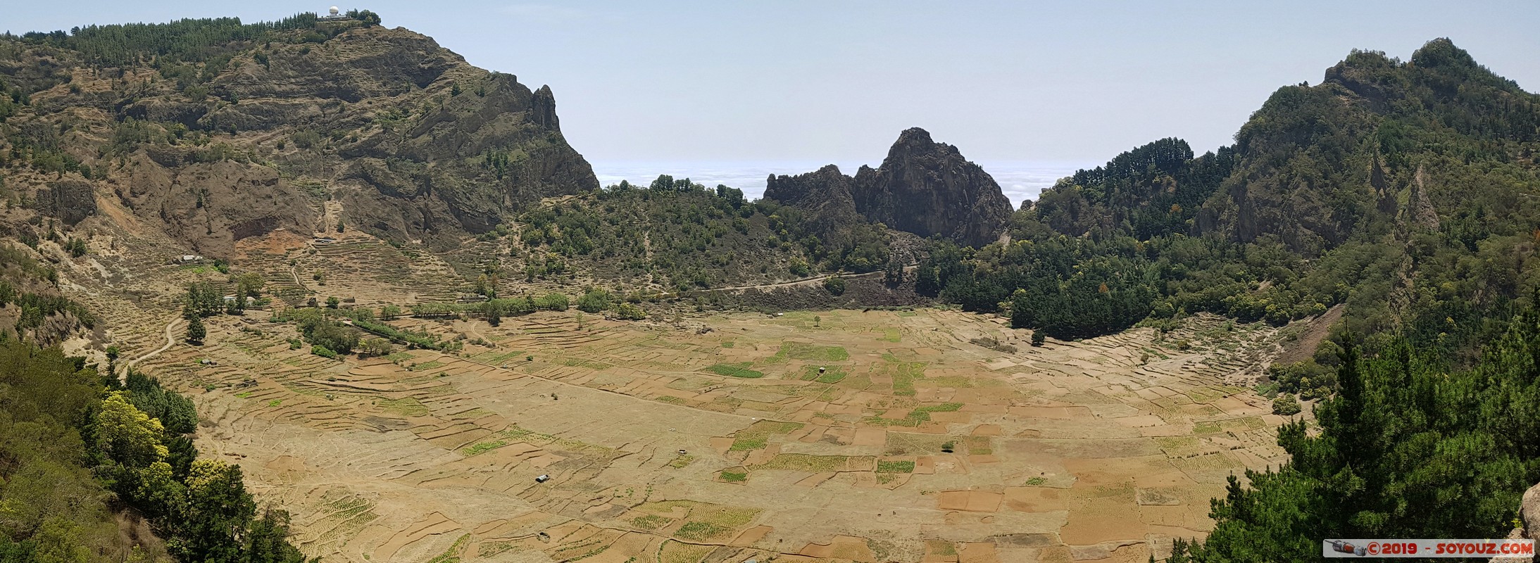 Santo Antao - Cova de Paul
Mots-clés: Santo Antao Cova de Paul Montagne