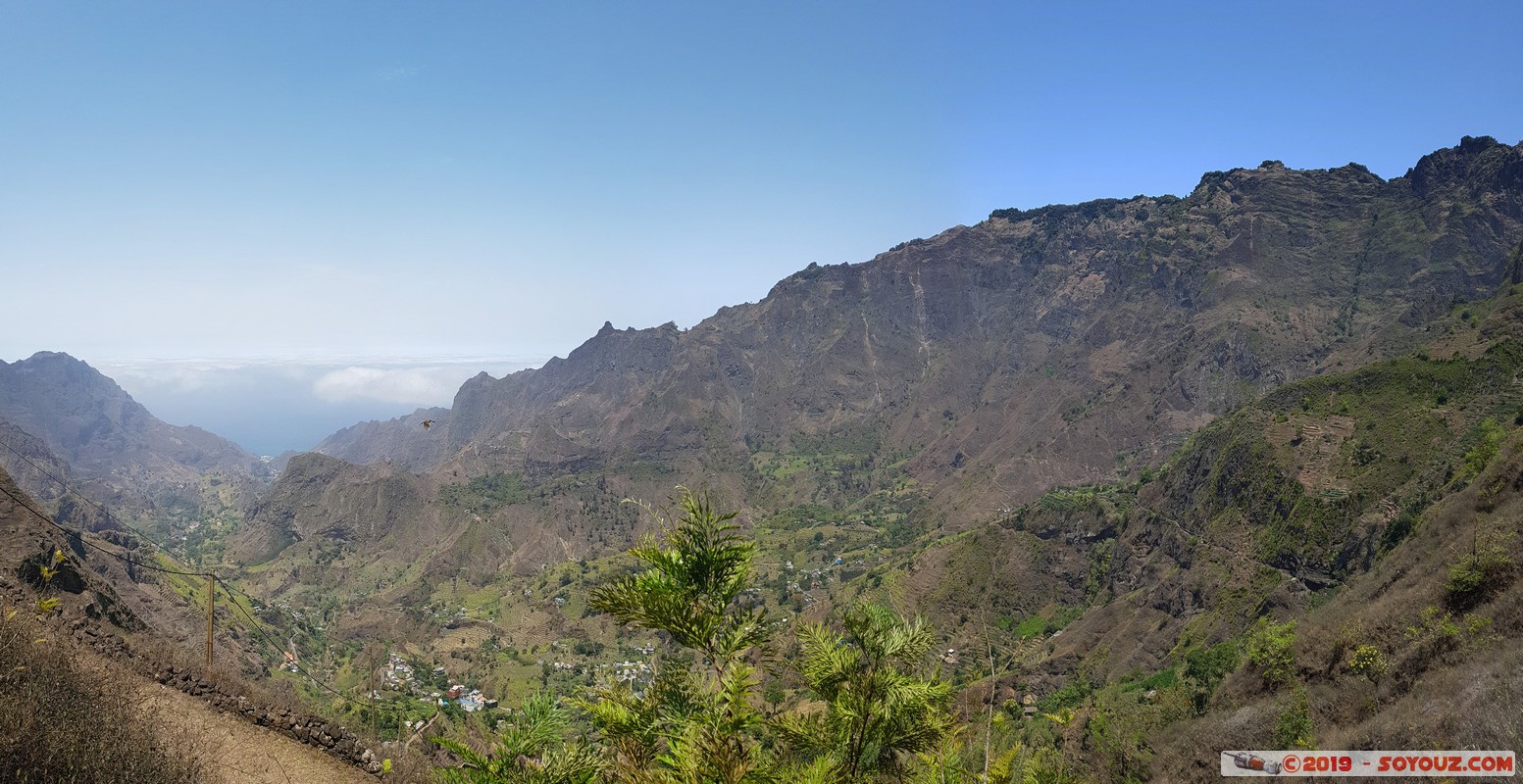 Santo Antao - Ribeira do Paul - panorama
Mots-clés: Santo Antao Ribeira do Paul Montagne panorama