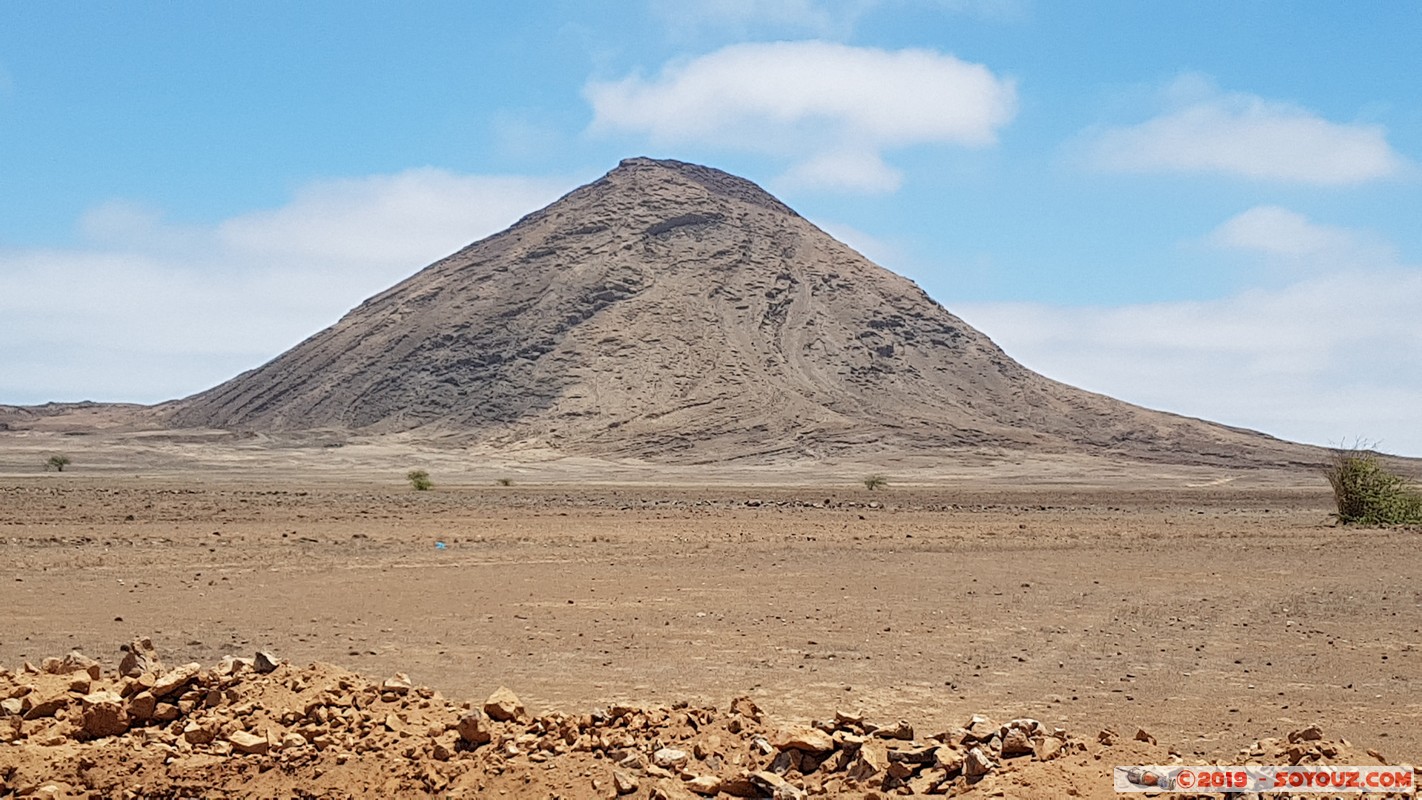 Sal - Monte Leste
Mots-clés: Sal Monte Leste volcan