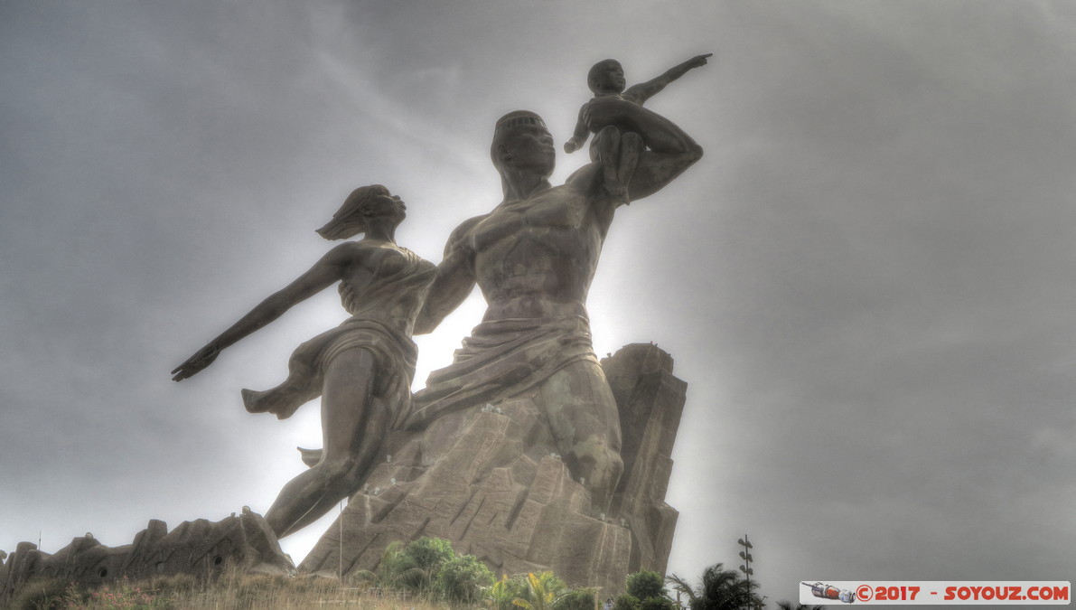 Dakar - Les Mamelles - Monument de la renaissance africaine
Mots-clés: geo:lat=14.72349357 geo:lon=-17.49453127 geotagged Mboul Region Dakar SEN Senegal Dakar Les Mamelles sculpture statue Hdr Monument de la renaissance africaine
