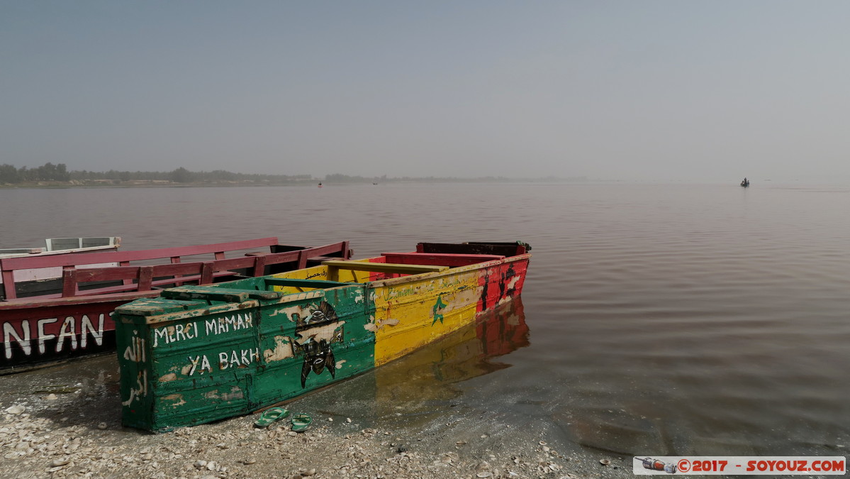 Lac Rose (lac Retba)
Mots-clés: geo:lat=14.83513204 geo:lon=-17.24864244 geotagged Niaga Peul Region Dakar SEN Senegal bateau Lac