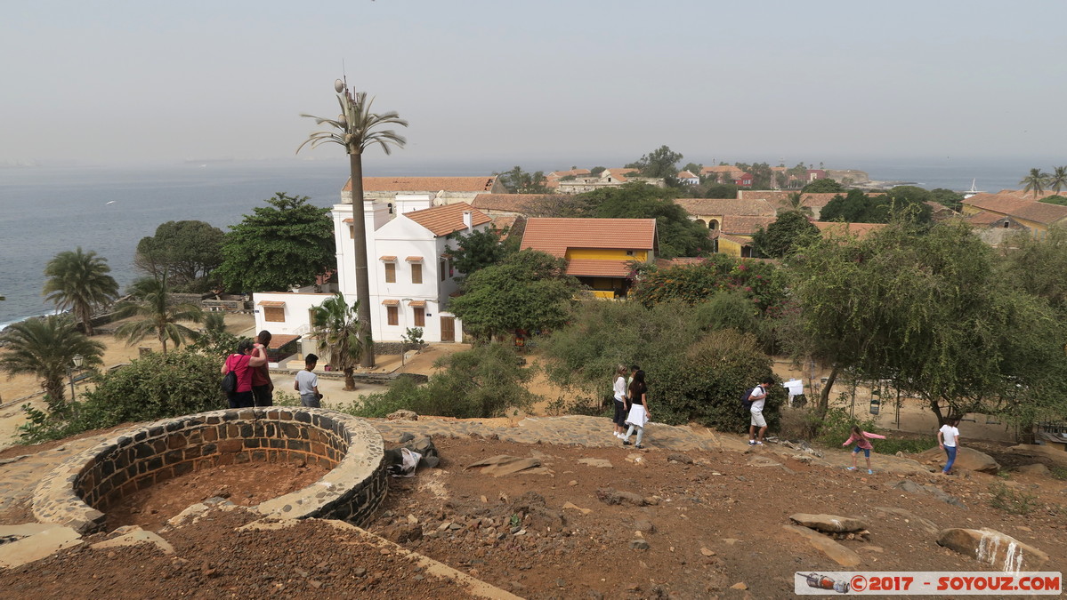 Ile de Gorée - Le castel
Mots-clés: geo:lat=14.66576643 geo:lon=-17.39820778 geotagged Gorée Region Dakar SEN Senegal Ile de Gorée patrimoine unesco Le castel Mer Colonial Francais