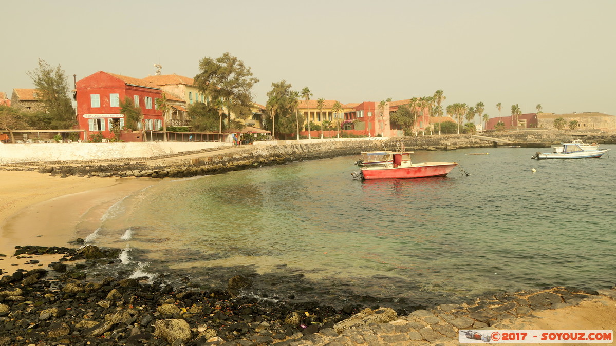 Ile de Gorée - Plage
Mots-clés: geo:lat=14.66875565 geo:lon=-17.39884883 geotagged Gorée Region Dakar SEN Senegal Ile de Gorée patrimoine unesco