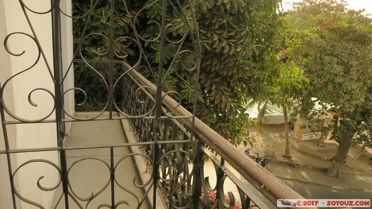 Saint-Louis - Hotel de La Poste - Balcon de Mermoz
Mots-clés: geo:lat=16.02631210 geo:lon=-16.50372595 geotagged Region Saint-Louis SEN Senegal Sor Saint-Louis patrimoine unesco Hotel de la Poste