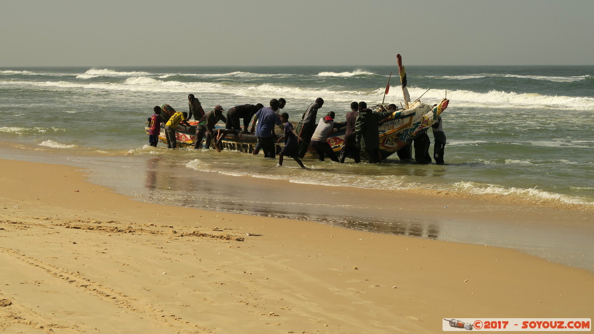 Tioukougne Peul - Retour de la peche
Mots-clés: geo:lat=15.44811155 geo:lon=-16.73316479 geotagged SEN Senegal Thiès Tioukougne Peul Mer plage bateau pecheur Atlantique