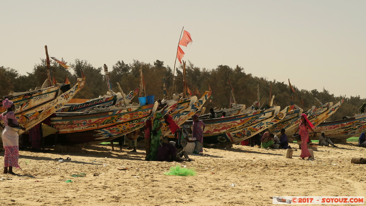 Tioukougne Peul - Retour de la peche
Mots-clés: geo:lat=15.44739283 geo:lon=-16.73365831 geotagged SEN Senegal Thiès Tioukougne Peul Mer plage bateau