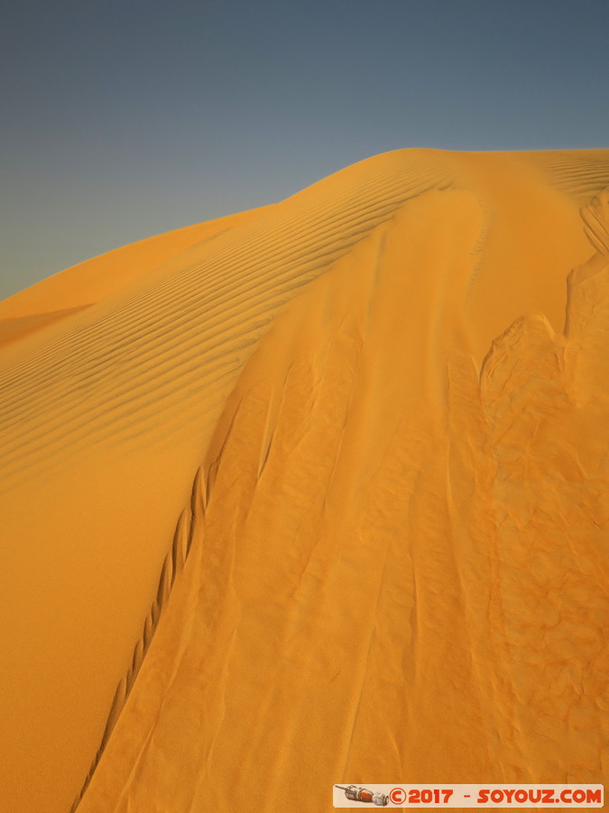 Desert de Lompoul
Mots-clés: geo:lat=15.45998811 geo:lon=-16.69119358 geotagged SEN Senegal Thiès Tioukougne Peul Désert de Lompoul Desert