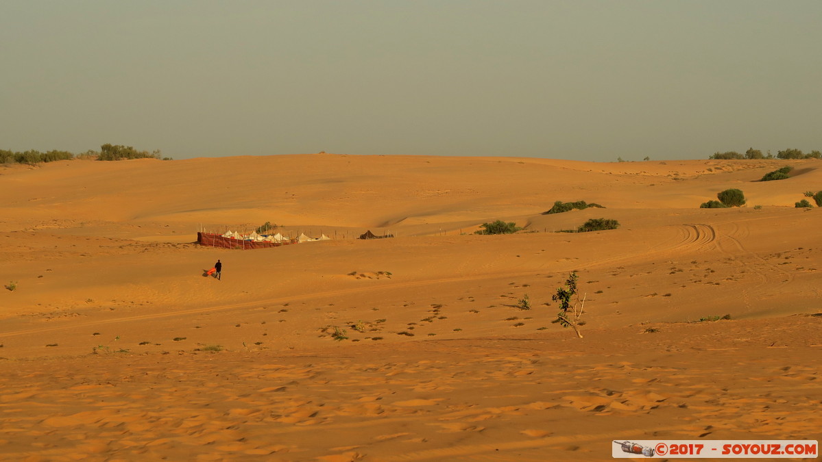 Desert de Lompoul
Mots-clés: geo:lat=15.45485133 geo:lon=-16.68729901 geotagged Mbèss Region Louga SEN Senegal Désert de Lompoul Desert