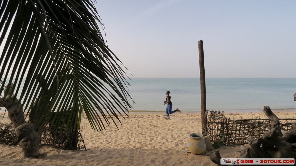 M'bour - Mbaila Hotel
Mots-clés: geo:lat=14.42227922 geo:lon=-16.99175656 geotagged Sali Niakhniakhal SEN Senegal Thiès plage Mer Atlantique personnes