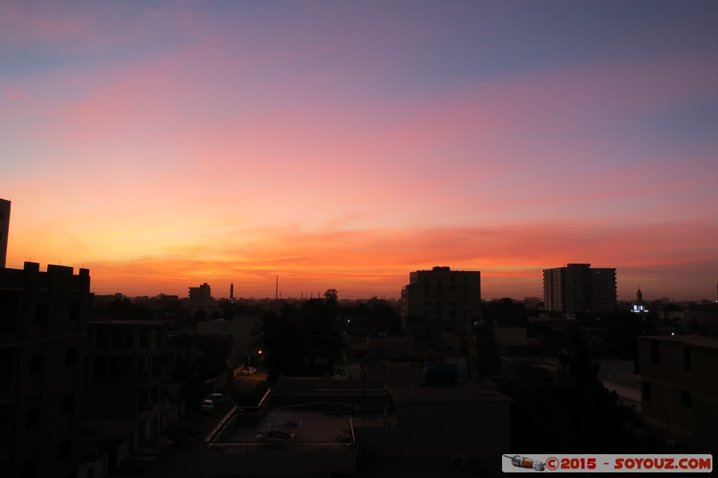 Khartoum  - Sunset on Amarat / Street 49
Mots-clés: Arkawit geo:lat=15.56801689 geo:lon=32.54755765 geotagged Khartoum SDN Soudan sunset Amarat Street 49