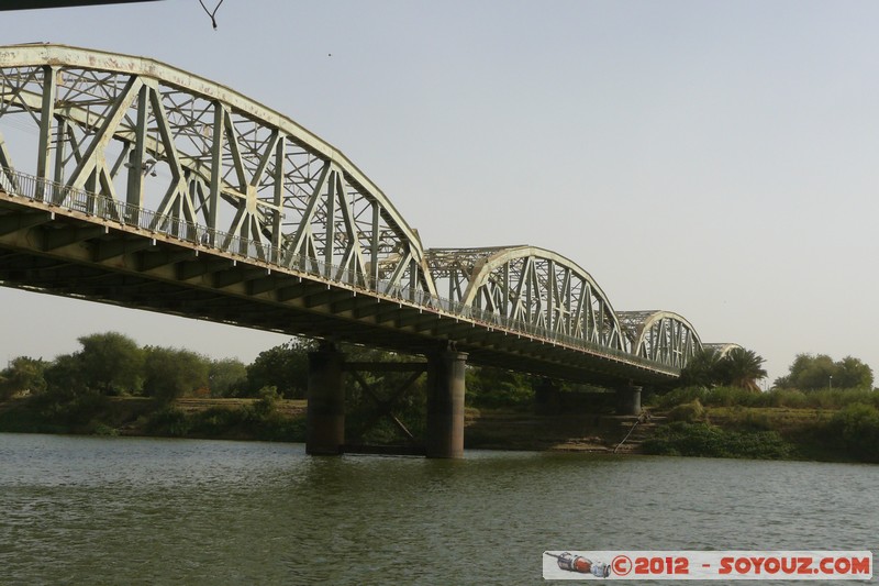 Khartoum - Blue Nile Cruise - Blue Nile Bridge
Mots-clés: geo:lat=15.61650662 geo:lon=32.55386353 geotagged Soudan Pont Riviere