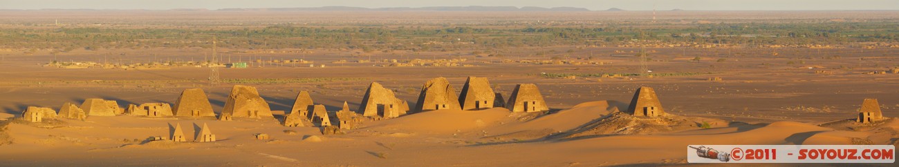 Sunrise on Meroe pyramids - panorama
Mots-clés: geo:lat=16.93383554 geo:lon=33.75800908 geotagged Hillat ed Darqab Nahr an NÄ«l SDN Soudan Ruines Egypte patrimoine unesco sunset panorama Desert