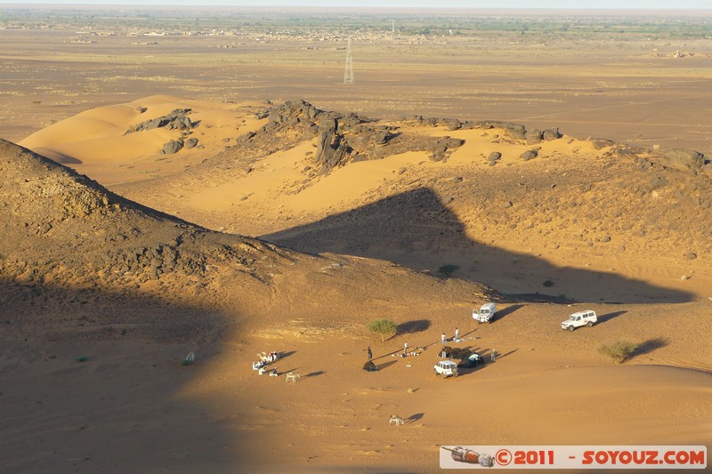 Meroe - Camp site
Mots-clés: geo:lat=16.93383554 geo:lon=33.75800908 geotagged Hillat ed Darqab Nahr an NÄ«l SDN Soudan Ruines Egypte sunset Desert