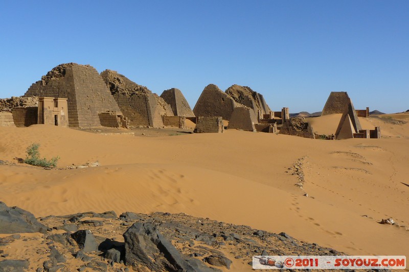 Meroe Pyramids - Northern Cemetery
Mots-clés: geo:lat=16.93733028 geo:lon=33.74888957 geotagged Hillat ed Darqab Nahr an NÄ«l SDN Soudan Ruines Egypte patrimoine unesco Desert
