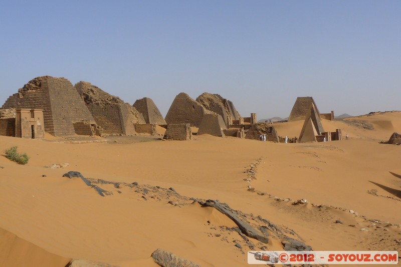 Meroe Pyramids - Northern Cemetery
Mots-clés: geo:lat=16.93720712 geo:lon=33.74893248 geotagged Hillat ed Darqab Nahr an NÄ«l Soudan Ruines egyptiennes patrimoine unesco