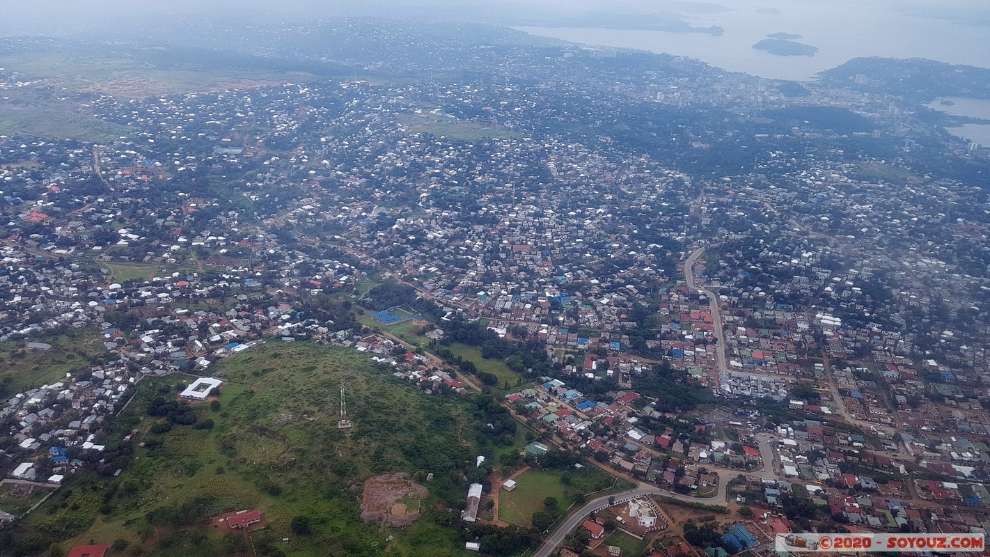 Mwanza - Flight to Kibondo
Mots-clés: Mwanza Pansiansi Tanzanie TZA Tanzania