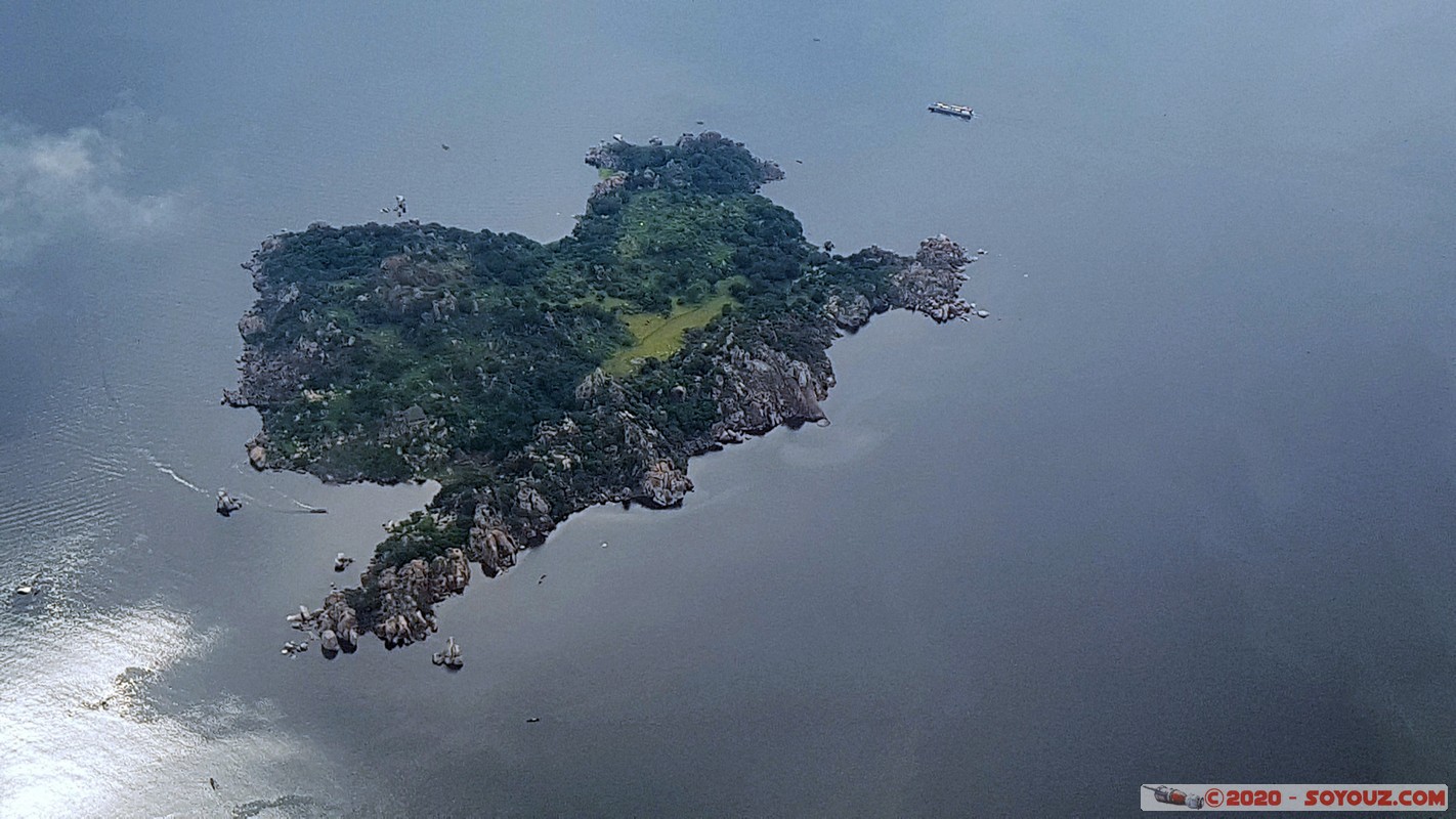 Mwanza - Flight to Kibondo - Lake Victoria
Mots-clés: Karumo Mwanza Tanzanie TZA Tanzania Lake Victoria Lac