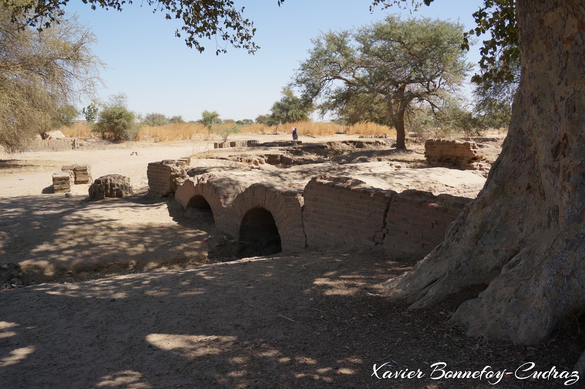 Gaoui - Ancien pont
Mots-clés: Chari-Baguirmi Gaoui geo:lat=12.17960469 geo:lon=15.14917687 geotagged TCD Tchad Pont