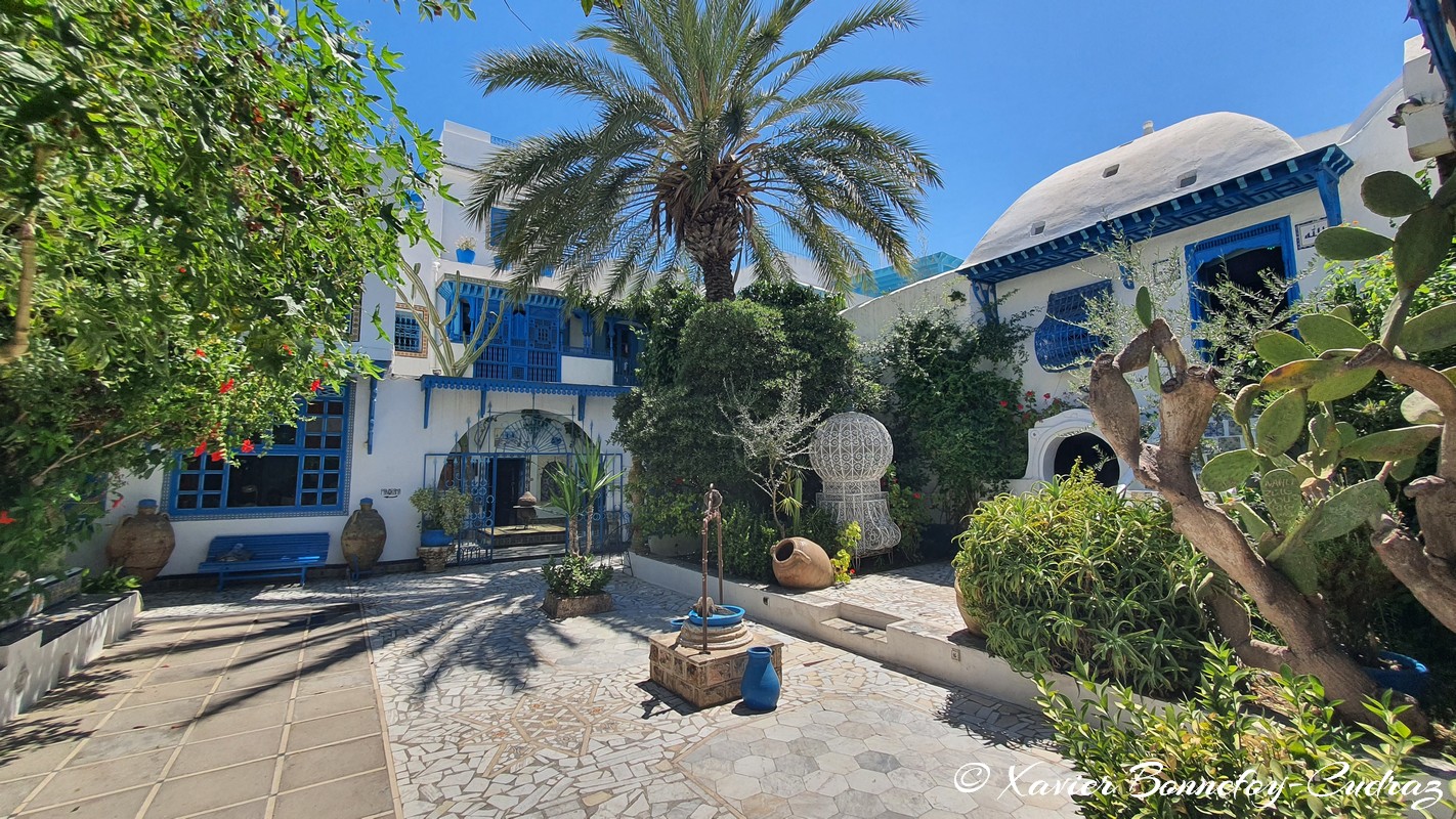 Sidi Bou Saïd - Dar El Annabi
Mots-clés: geotagged Sidi Bou Saïd TUN Tunisie Tunis Carthage Dar El Annabi