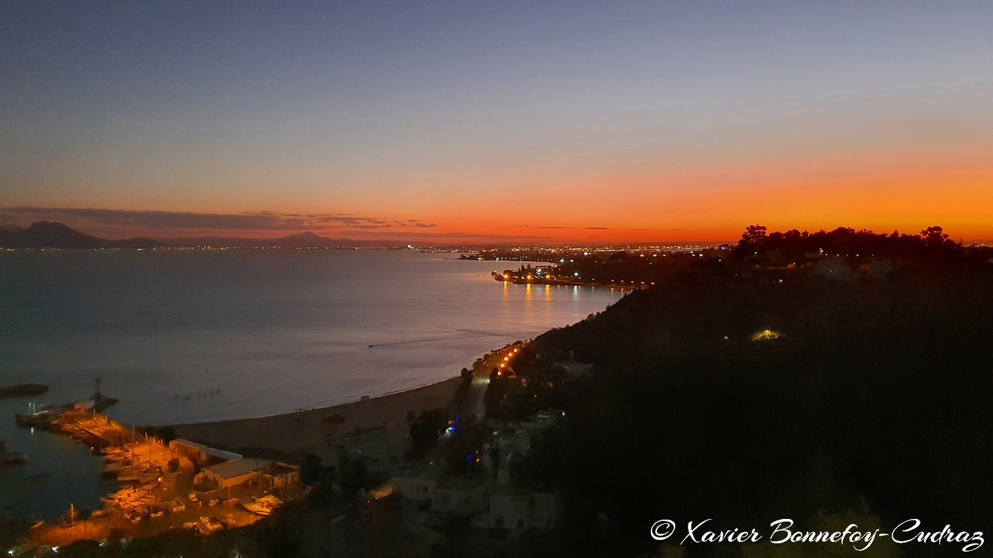 Sidi Bou Saïd by Night - Café des Délices
Mots-clés: geo:lat=36.87000819 geo:lon=10.35126150 geotagged Sidi Bou Saïd TUN Tūnis Tunisie Tunis Carthage Café des Délices Nuit sunset crepuscule Dusk Mer