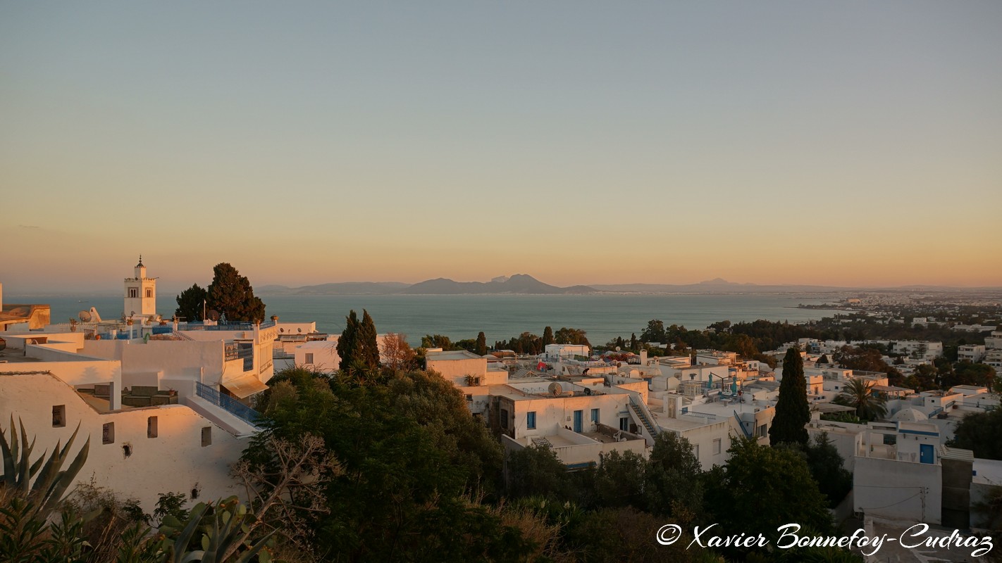 Sidi Bou Saïd - Coucher de Soleil
Mots-clés: geo:lat=36.87218138 geo:lon=10.34813061 geotagged Sidi Bou Saïd TUN Tūnis Tunisie Tunis Carthage Mer sunset Golden Hour