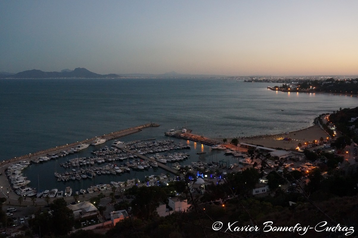 Sidi Bou Saïd - Port
Mots-clés: geo:lat=36.86977419 geo:lon=10.35254017 geotagged Sidi Bou Saïd TUN Tūnis Tunisie Tunis Carthage Port Mer Blue Hour crepuscule Dusk