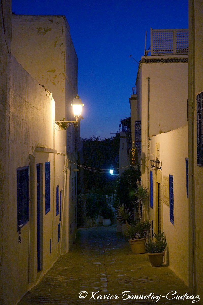 Sidi Bou Saïd by Night
Mots-clés: geo:lat=36.87139975 geo:lon=10.34864025 geotagged Sidi Bou Saïd TUN Tūnis Tunisie Tunis Carthage crepuscule Dusk Nuit