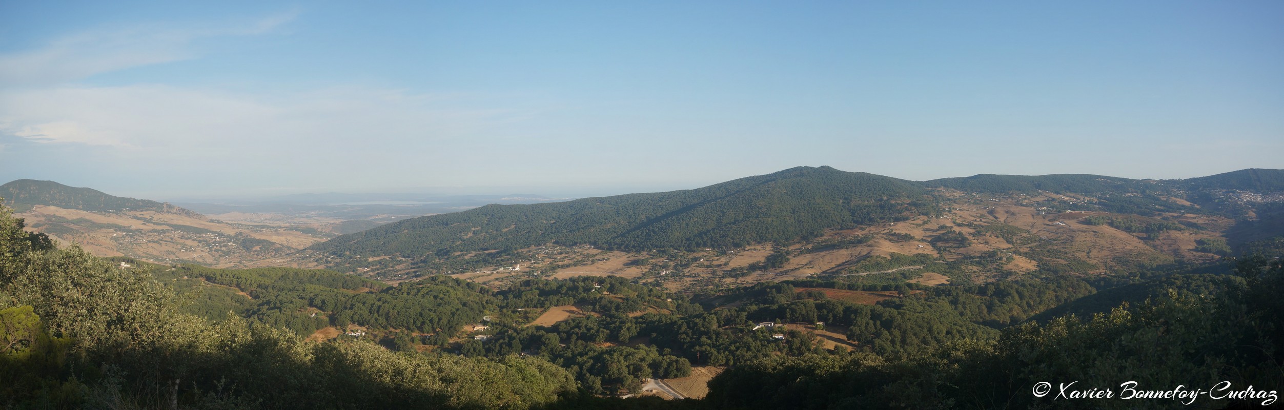 Ain Draham
Mots-clés: geo:lat=36.72718361 geo:lon=8.67491551 geotagged Jundūbah Les Chênes TUN Tunisie Jendouba Ain Draham Arbres paysage panorama