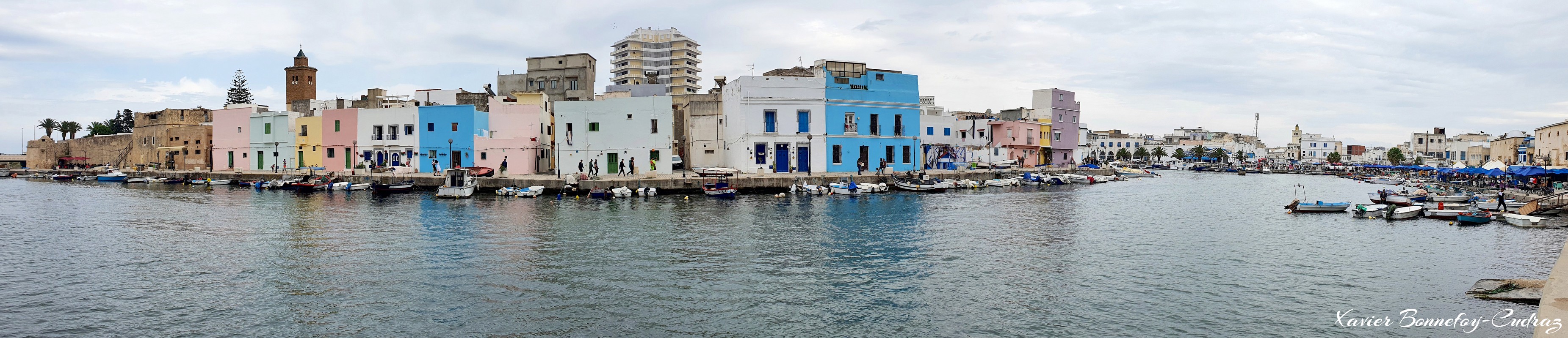 Bizerte - Panorama sur Le Vieux Port
Mots-clés: Banzart geo:lat=37.27836516 geo:lon=9.87549260 geotagged La Kasbah TUN Tunisie Bizerte Le vieux port panorama bateau