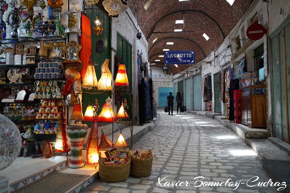 Sousse - La Medina - Souk El Kourda
Mots-clés: geo:lat=35.82528160 geo:lon=10.63833565 geotagged Sousse Sūsah TUN Tunisie La Medina patrimoine unesco Souk El Kourda