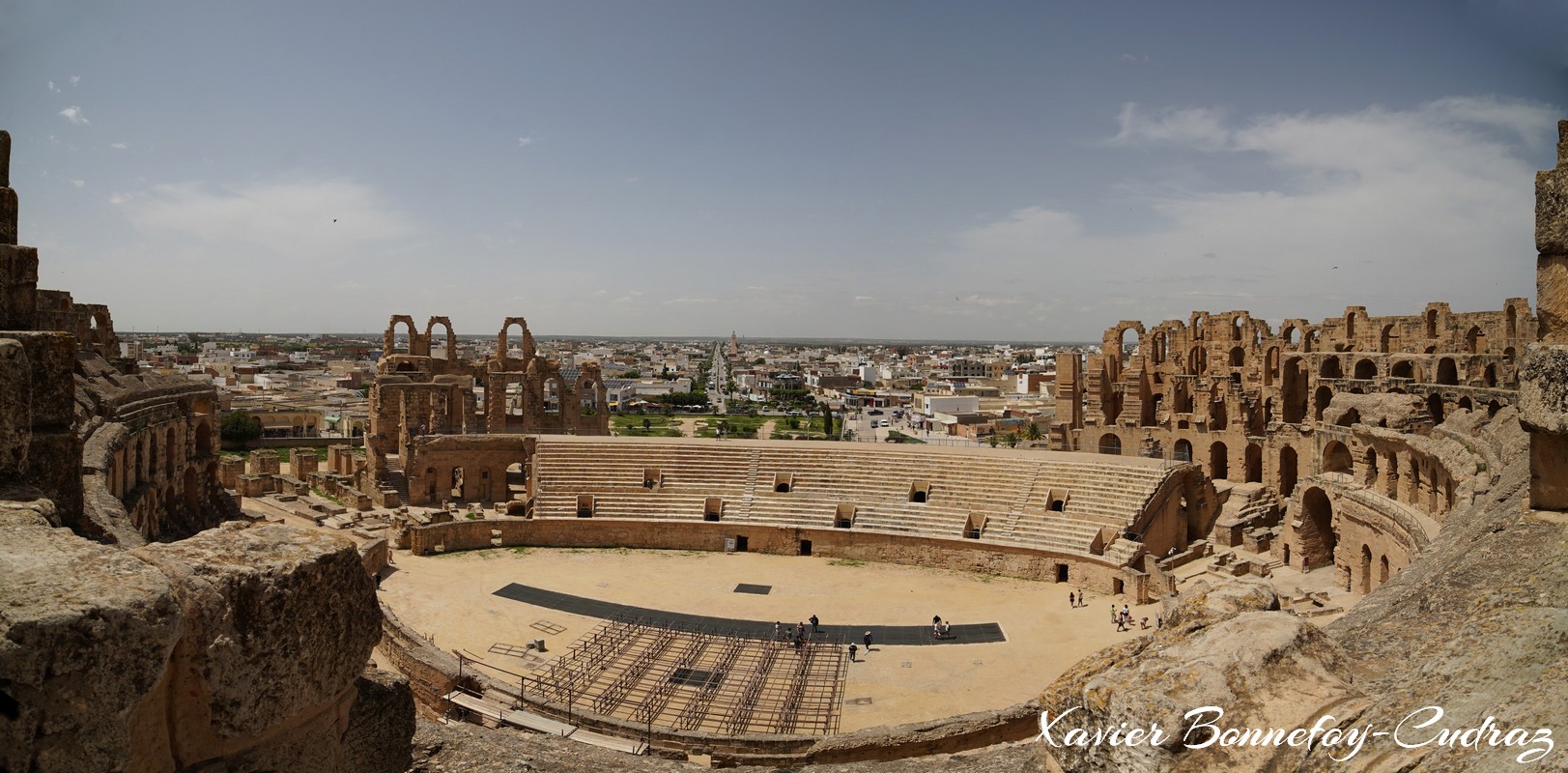 El Jem - Amphitheatre - Panorama
Mots-clés: Al Mahdīyah El Jem geo:lat=35.29606534 geo:lon=10.70716113 geotagged TUN Tunisie Mahdia Amphitheatre Ruines Ruines romaines patrimoine unesco panorama