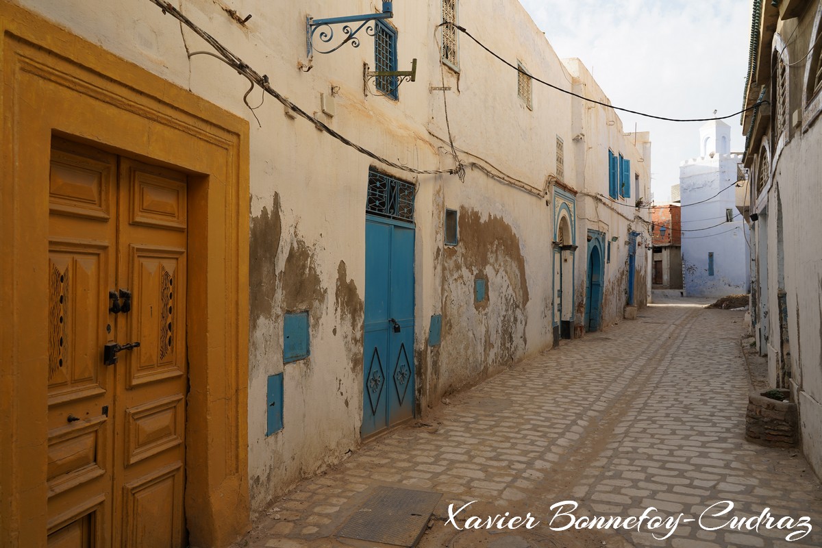 Kairouan - Medina
Mots-clés: Al Qayrawān geo:lat=35.67896034 geo:lon=10.10291576 geotagged Sidi Bou Fandar TUN Tunisie Kairouan patrimoine unesco Medina Porte