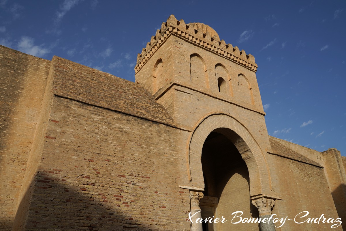 Kairouan - Medina - Mosquee Oqba Ibn Nafi
Mots-clés: Al Qayrawān geo:lat=35.68165650 geo:lon=10.10337643 geotagged Sidi Ben Slama TUN Tunisie Kairouan patrimoine unesco Medina Mosquee Oqba Ibn Nafi Mosque Religion Grand Mosque