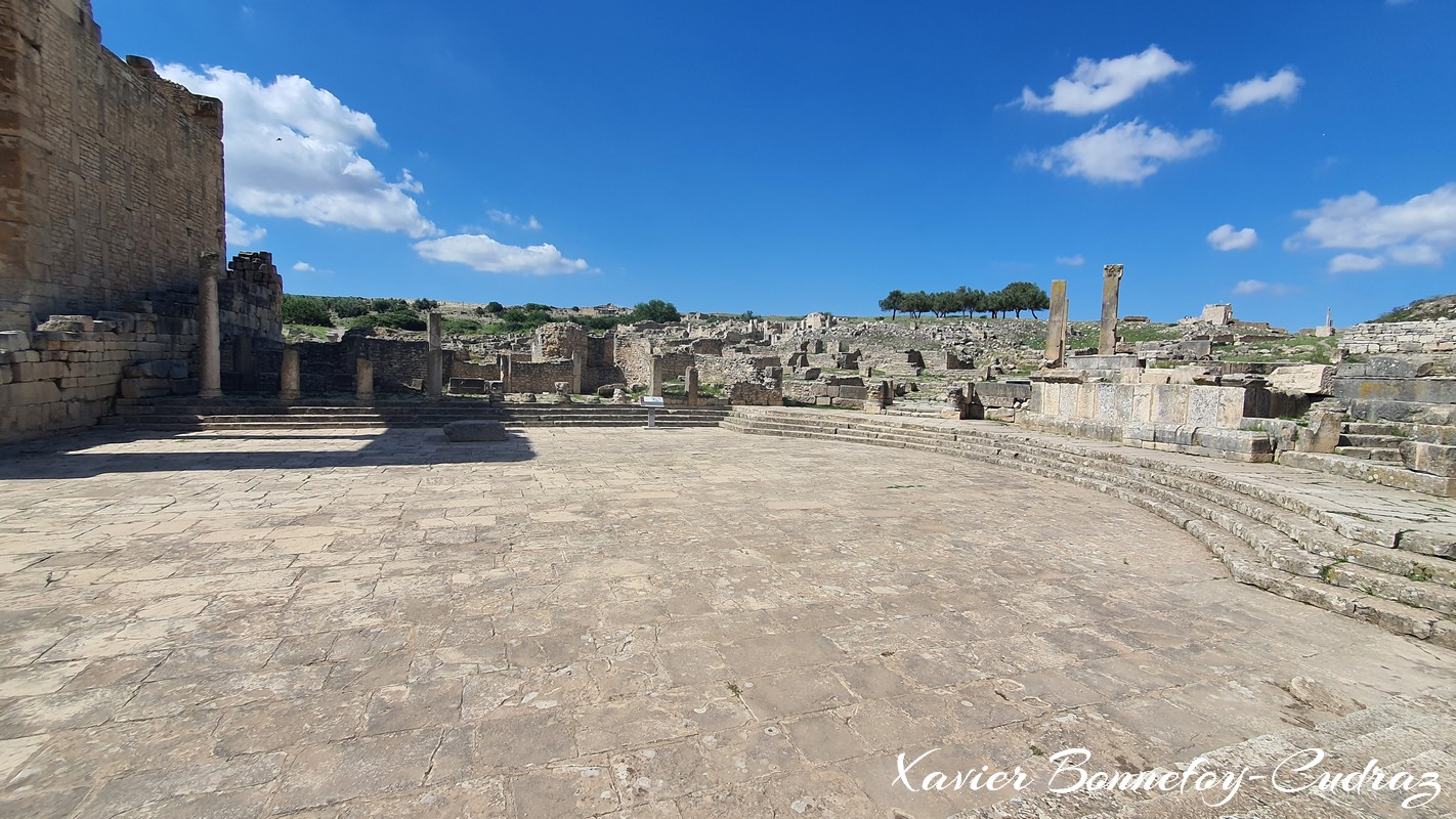 Dougga - Place des Vents
Mots-clés: Bājah Dougga geo:lat=36.42267777 geo:lon=9.21843588 geotagged TUN Tunisie Beja Thugga Ruines Ruines romaines patrimoine unesco Place des Vents