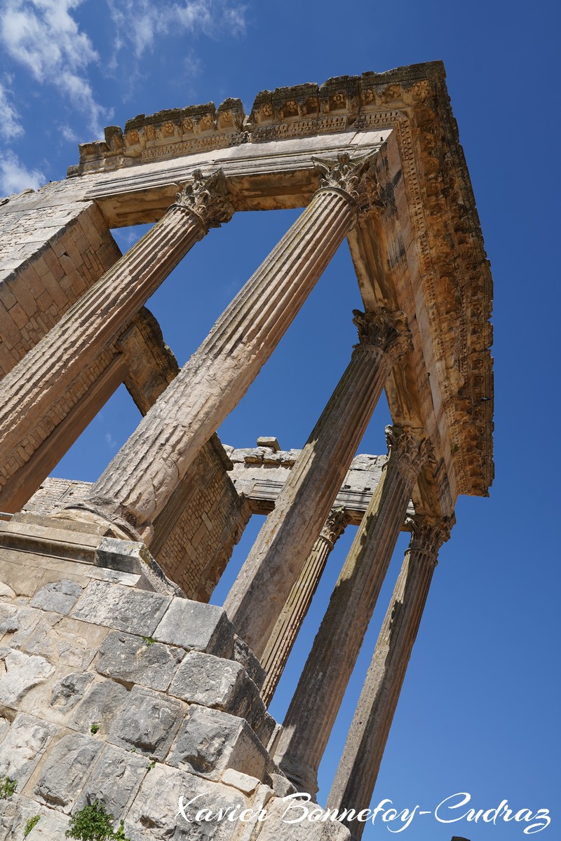 Dougga - Le Capitole
Mots-clés: Bājah Dougga geo:lat=36.42271015 geo:lon=9.21804696 geotagged TUN Tunisie Beja Thugga Ruines Ruines romaines patrimoine unesco Capitole Forum