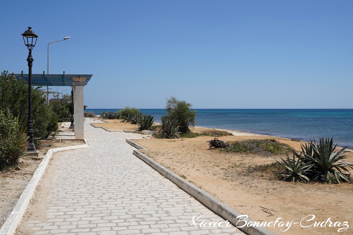 Hammamet - Promenade Echelma
Mots-clés: geo:lat=36.39238226 geo:lon=10.61393492 geotagged Hammamet Nābul TUN Tunisie Nabeul Mer Promenade Echelma