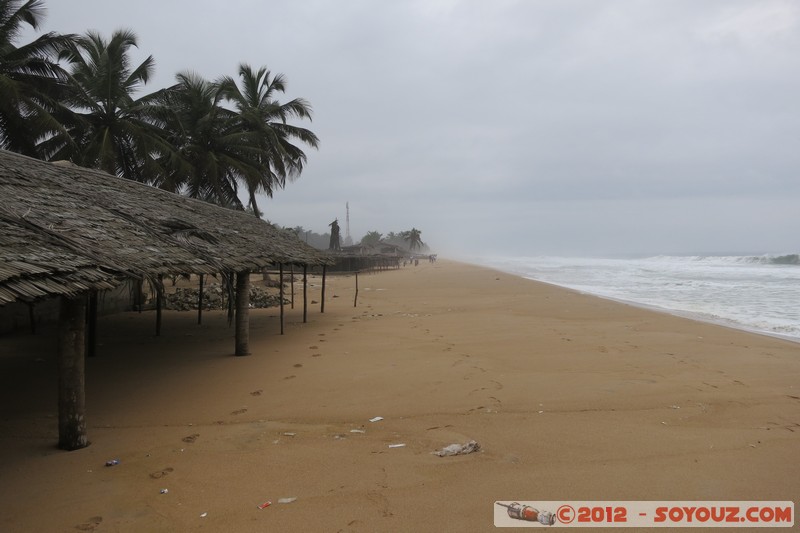 Mondoukou
Mots-clés: plage mer CÃ´te d&#039;Ivoire Mondoukou