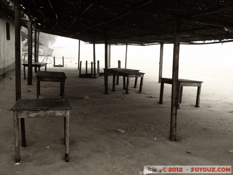 Mondoukou
Mots-clés: plage old camera CÃ´te d&#039;Ivoire Mondoukou