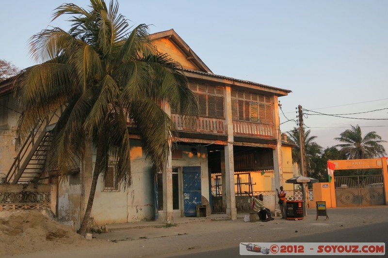 Grand-Bassam - Quartier historique
Mots-clés: patrimoine unesco sunset Grand Bassam