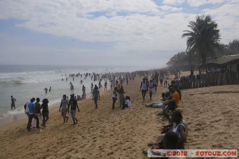 Grand-Bassam - Plage
Mots-clés: CÃ´te d&#039;Ivoire geo:lat=5.19449877 geo:lon=-3.73802841 geotagged plage mer personnes Grand Bassam