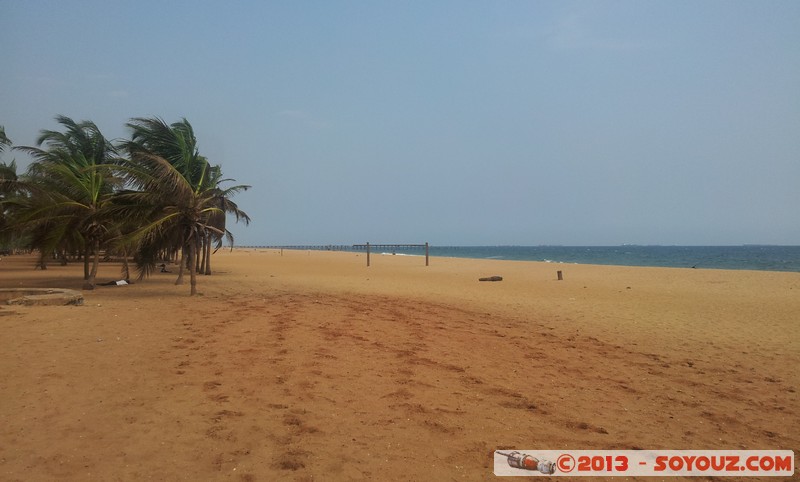 Lome - La plage
Mots-clés: Lome Region maritime Togo plage mer